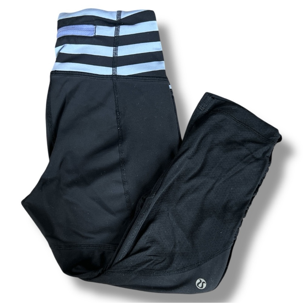 Vintage Lululemon Black Cropped Leggings Size 4 Striped Waistband,‎ Ruched Legs